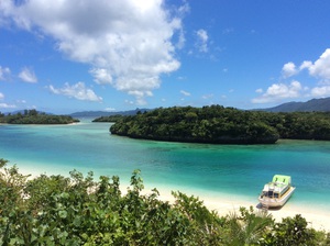 川平湾