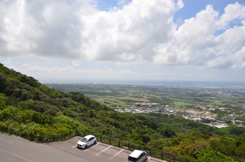 石垣島の海を見ながらのアイスクリーム