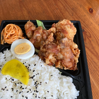 唐揚げ弁当