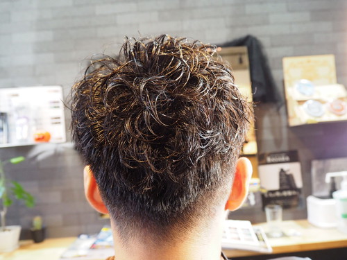 メンズデザインパーマ　魅力について