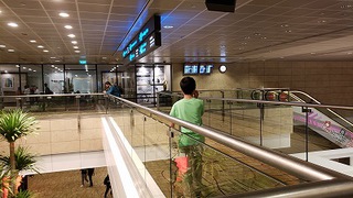 チャンギ空港　トランジットホテル休息　帰国