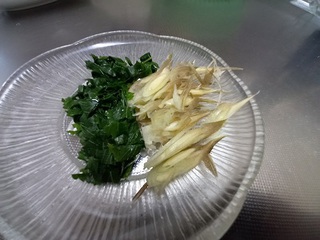 孫君のいない日曜日のお昼ご飯