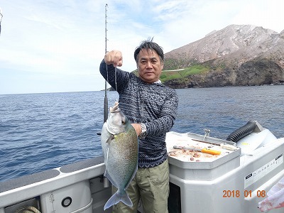 ニュージーランド４日目　ホワイトアイランドで魚釣り