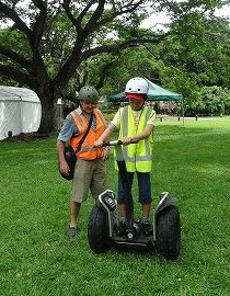 ダーウィン　セグウェイでジョージ ブラウン ダーウィン植物園　　　　　　　　　　旅行４日目　午後