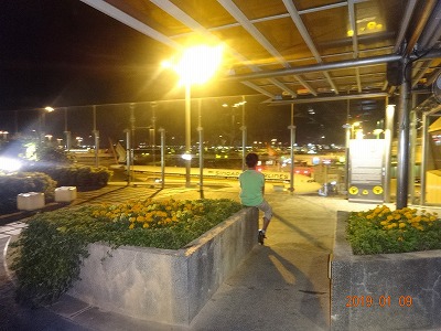 チャンギ空港　トランジットホテル休息　帰国