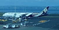ニュージーランドから成田　　ニューカレドニアの上空