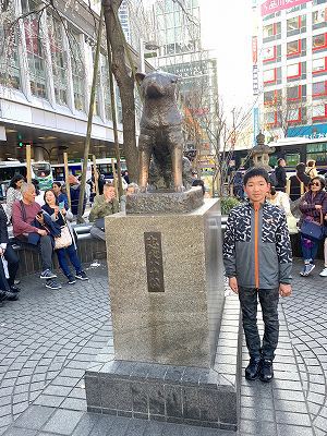 悲しみも　苦しさも　楽しさも　隣り合わせ。