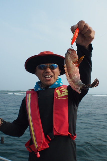 ライトキャスティング　そろそろ夏の海？