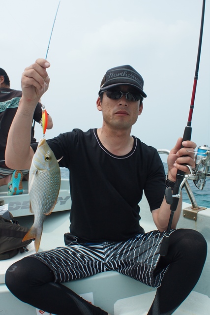 ライトキャスティング　そろそろ夏の海？