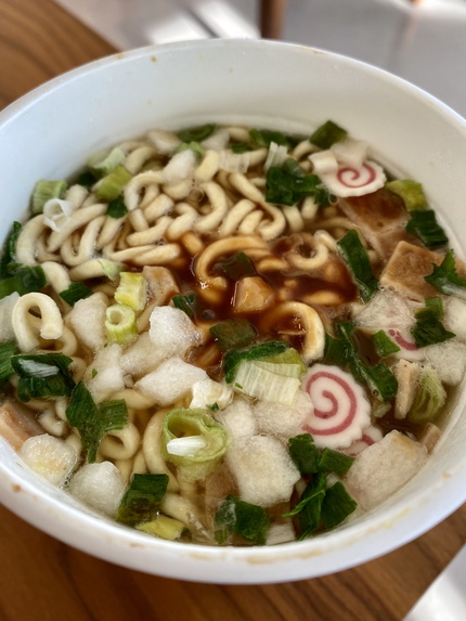 サンヨー食品 兵庫・尼崎「ぶたのほし」監修 濃厚とんこつラーメン！