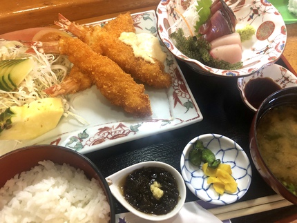 本当に850円でいいの？これは豪華！磯亭のエビフライ定食！