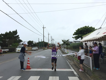 宮古島からオジさん達の熱く楽しい戦い！第21回学区対抗マスターズ駅伝競走大会開催！我らが南マスターズの今年の結果は！？