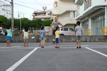 安和パパのラジオ体操日記（8/12 こうのいけ駐車場）