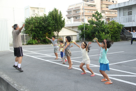 安和パパのラジオ体操日記（8/12 こうのいけ駐車場）