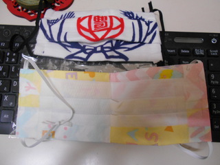 ホームメイド　　マスク　を　　作り活用　　