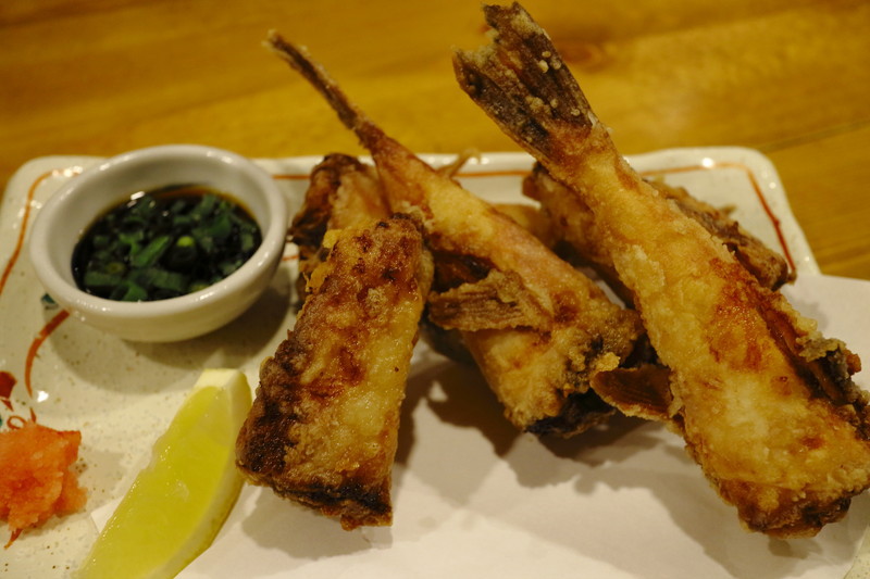 「居酒屋まさら」でふぐの唐揚げ