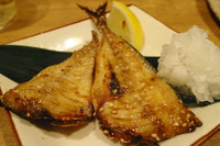 「唐草まんま」で干物で一杯。 2016/04/09 10:08:00
