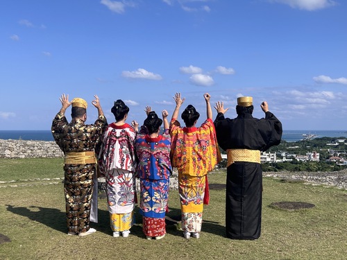 沖縄で三線を弾く心地よさ