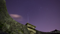 首里城を貫く流星群 2012/12/16 12:54:31