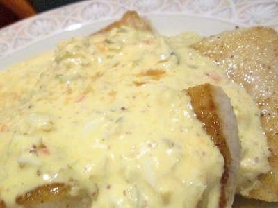 ビストロ ル ボン グー 新感覚ヤギ料理と自然派ワイン 赤マンボウのソテー たっぷりタルタルソース