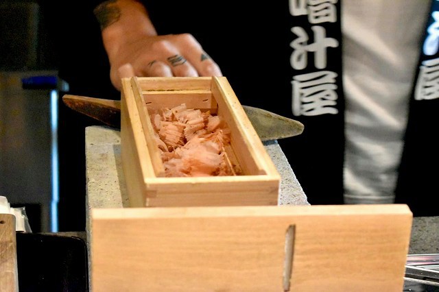 削りたての鰹節