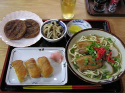 沖縄そばの店　わらび
