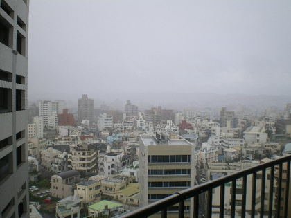 かたぶい（通り雨）