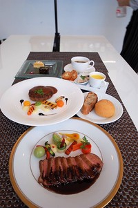 ＬＵＩＲＥ　記事掲載されました