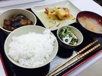 久しぶりに昼食の献立をアップしました