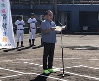 第110回九州地区大学野球選手権南部九州ブロック大会・沖縄地区予選 開会式 特別協賛社あいさつ・始球式 2023/08/26 16:17:42