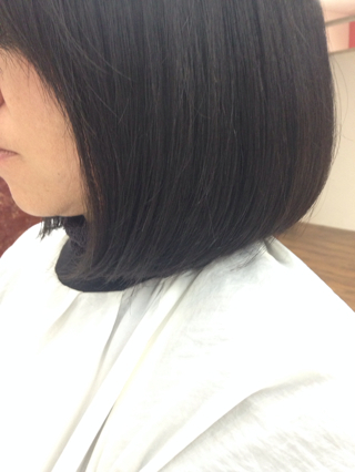 沖縄で一番傷まない縮毛矯正とデジタルパーマ 豊見城市美容室メルコ ボブ矯正の進化