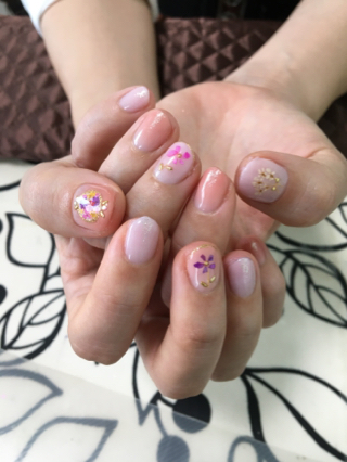 お花畑ネイルその 糸満市からビューティ まつ毛パーマ まつ毛エクステ ネイル セラピー 星読み カラーセラピー