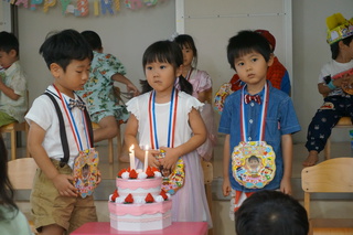 ★６月のお誕生日会の様子★