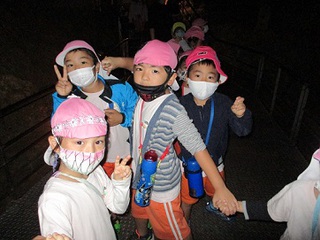 ☆夕暮れ保育☆11月お誕生日会☆