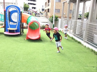 0.1.2歳児日頃の様子
