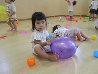 日頃の様子☆　~0.1.2歳児クラス~