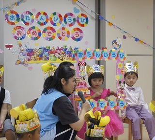 ☆12月生まれお誕生日会☆３．４．５歳児クラス✨
