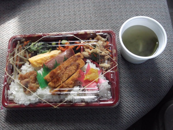 お好み弁当　（那覇市）