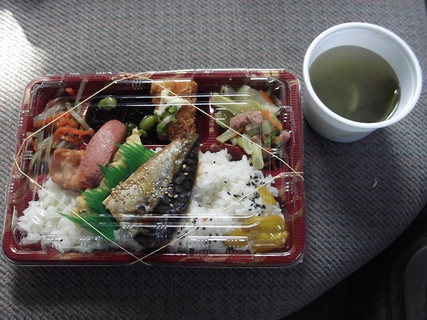 お好み弁当　（那覇市）