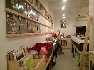 Music Punch Records ミュージック パンチ レコード 素人diy その2店内