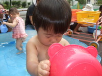 水遊びデビュー
