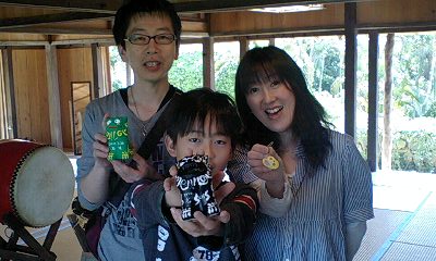 家族でも…。