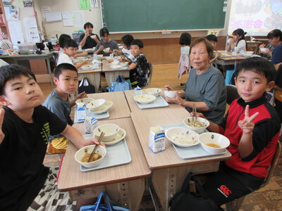感謝給食会