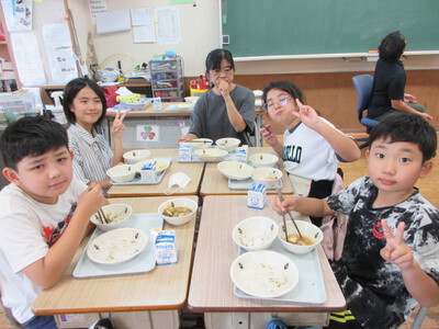 感謝給食会