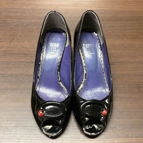 ANNA SUI（アナスイ）パンプスの中底巻き革交換｜NAMELESS｜ネームレス