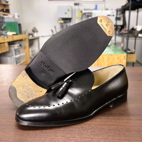 Berluti タッセルローファー ブラック 5 1/2 ベルルッティ Berluti（ベルルッティ）ホールカット タッセルローファーのトゥ
