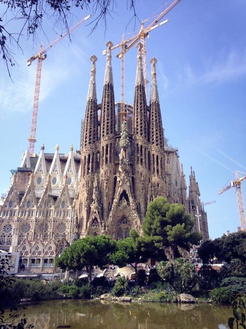 旅で出逢った世界の建築物のお話！【サグラダ・ファミリア】