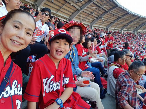 今期初カープ観戦は内野自由席！