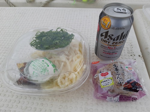 悲しき中にも鯛１枚