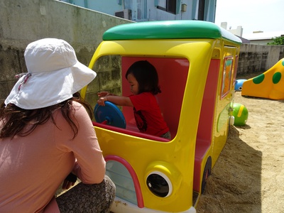 園庭遊び